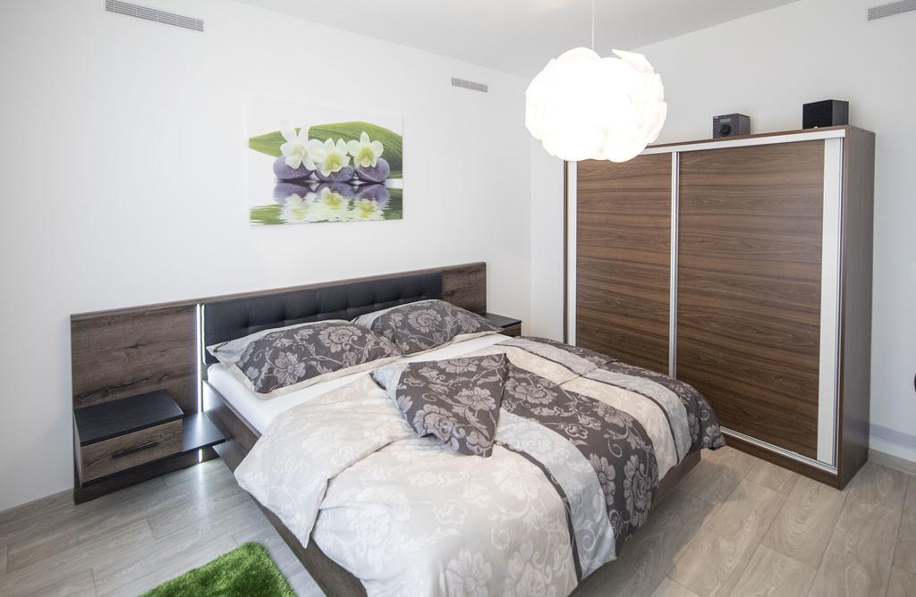 Apartman Dolni Namesti Olomouc Exterior photo
